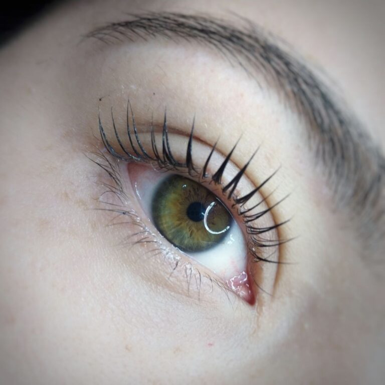 photo_5109737255525789280_y